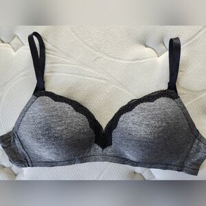 Lightly Lined Wireless Bra